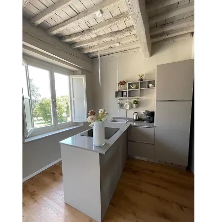 Apartment Alberto E Costanza *